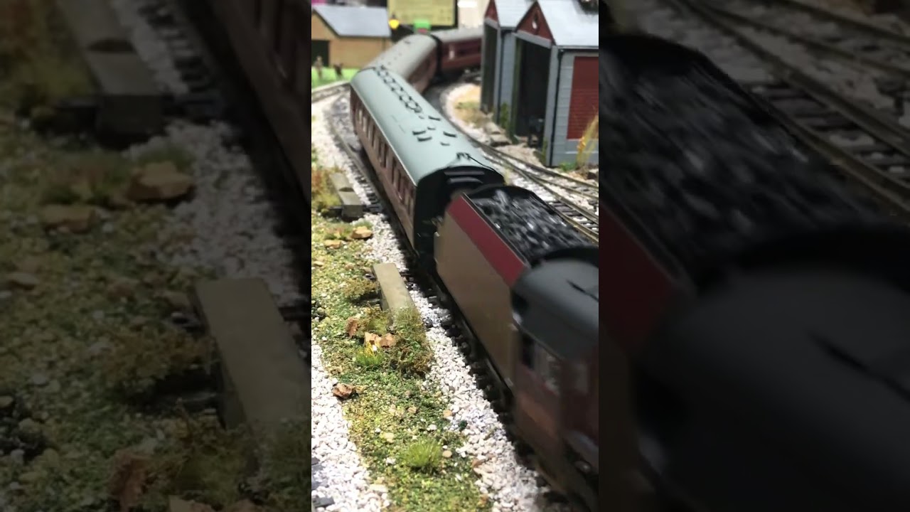 Duchess of Atholl LMS express passing over two peco insulfrog points on a bend.