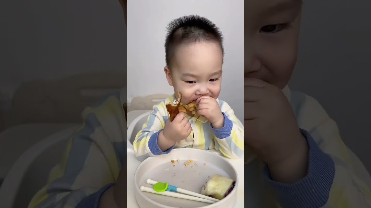 💞💞今天吃雞翅😋#小吃貨的日常#寶寶吃飯