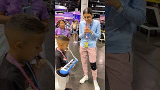 Can Jenny Hoyos Guess The Song With Just 3 Notes? Jelijah Diaz