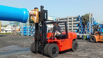 ACE Forklift Pipe Handling in Container