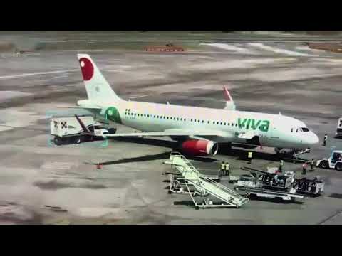 INCIDENT VivaAerobus Airbus A320 hit by a catering truck