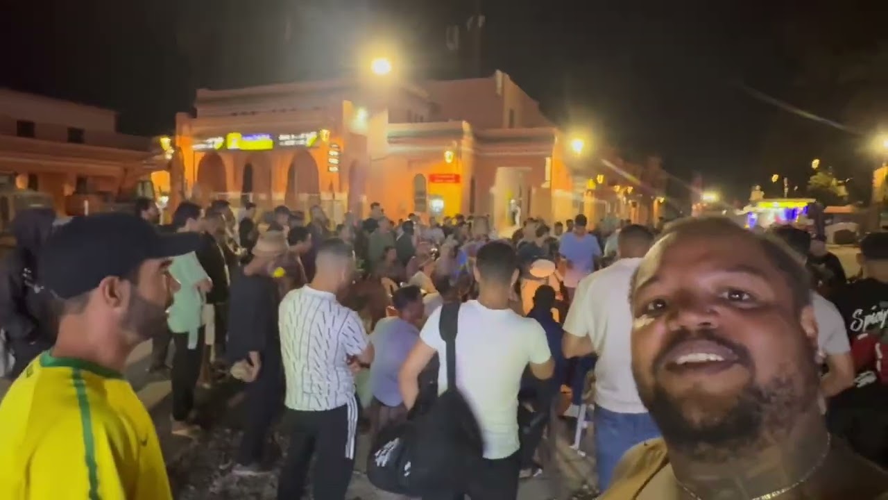 PRIMEIRA noite no MARROCOS