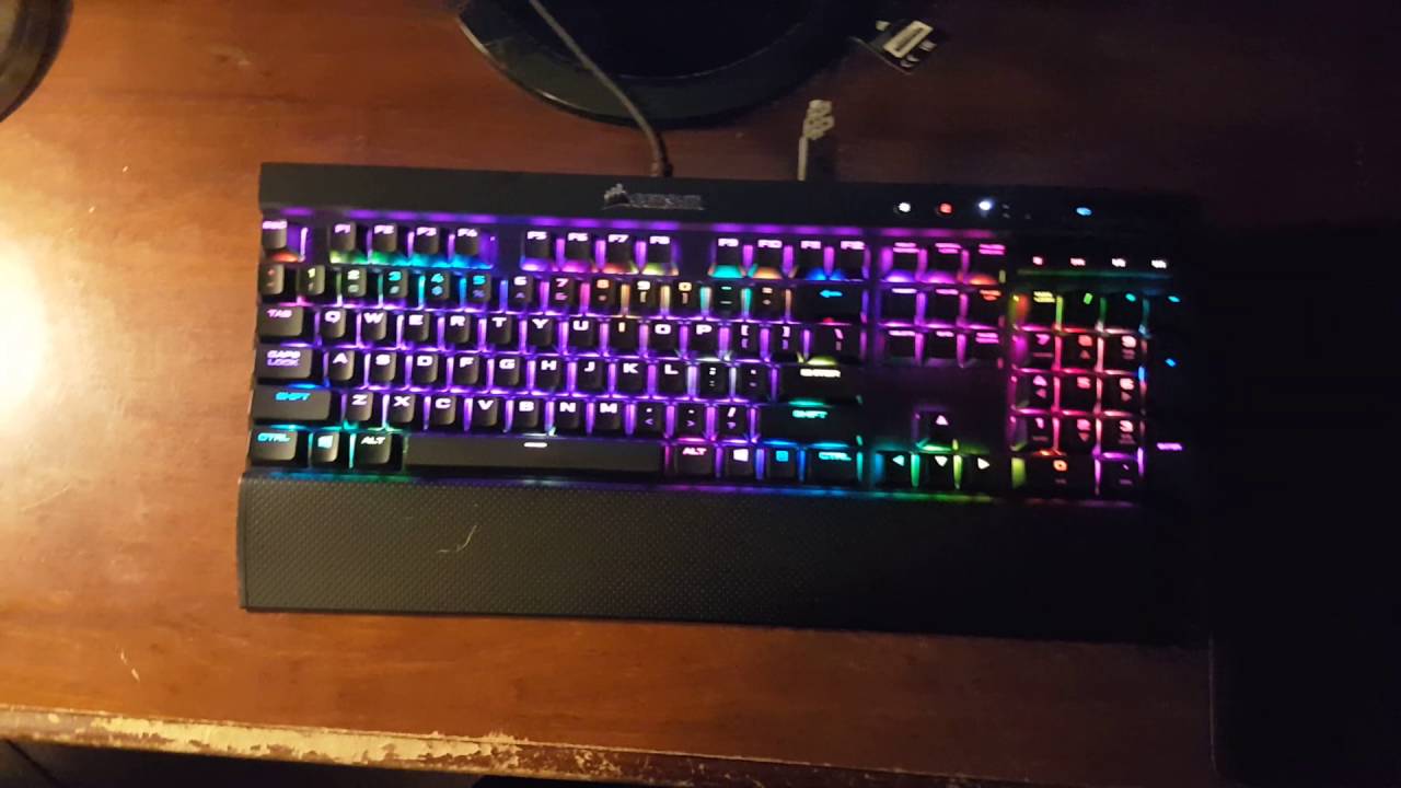 Corsair K70 LUX RGB: A Stellar Upgrade for Every Gamer (But Lovers!)