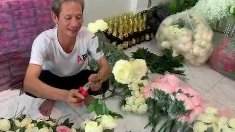 Cắm cổng cưới kết hoa cổng cưới sản xuất cổng hoa mẫu C39 video01 Huy AB 0971711705