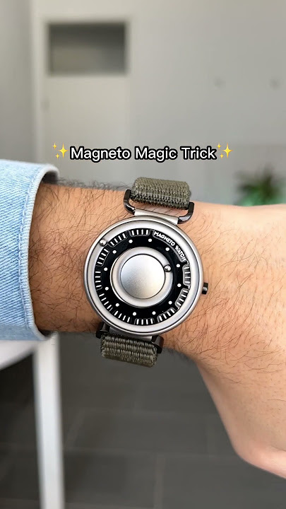 This magic watch is a headturner 🤩 