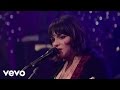 Norah Jones - Little Broken Hearts (Live on Letterman)