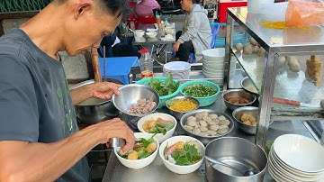 Kì lạ nước nêm hủ tiếu bò viên gốc Hoa trong vắt nhưng cực kì thơm ngon - Vi Na TV