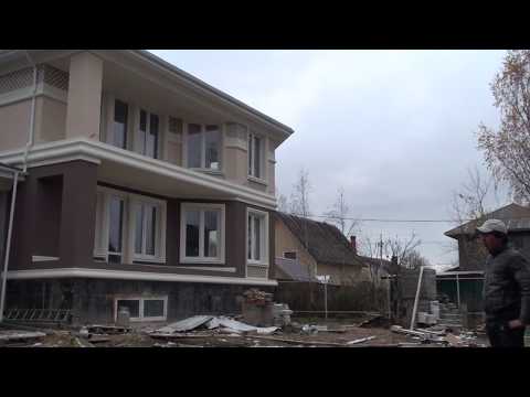 Бригада из Таджикистана закончила работы по утеплению фасадов дома пенопластом