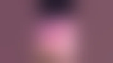 بتلعب في بتاعه 18 