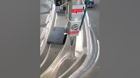 #Shorts 3D robot laser cutting machine for metalworking.