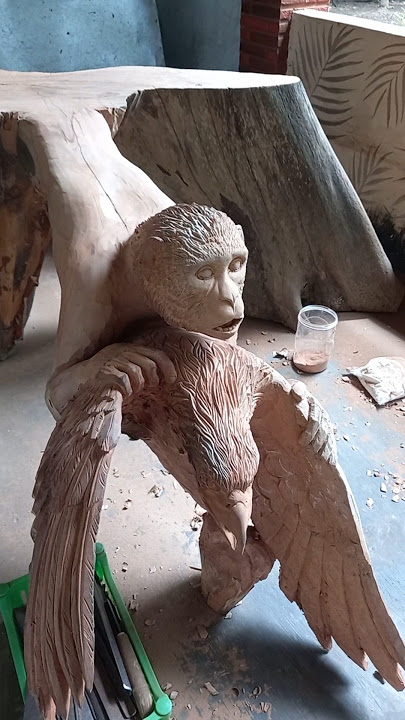 Proses patung monyet dan elang dari  akar kayu #patung #artwork #art #seni #creative #viralshort