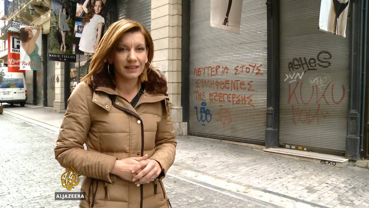 يفضل اليونانيون نسيان عام 2013