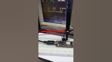 Lora e5 mini with oscilloscope #lora #electronic #led #radio #usb #antena1  #telecommunications