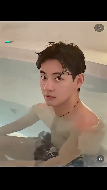 Tae try breathing exercise in pool 🏊