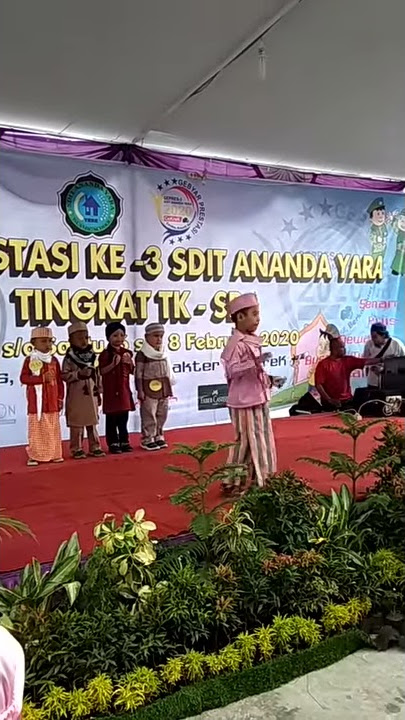 Juara 1 lomba fashion show busana Muslim laki' tingkat TK.