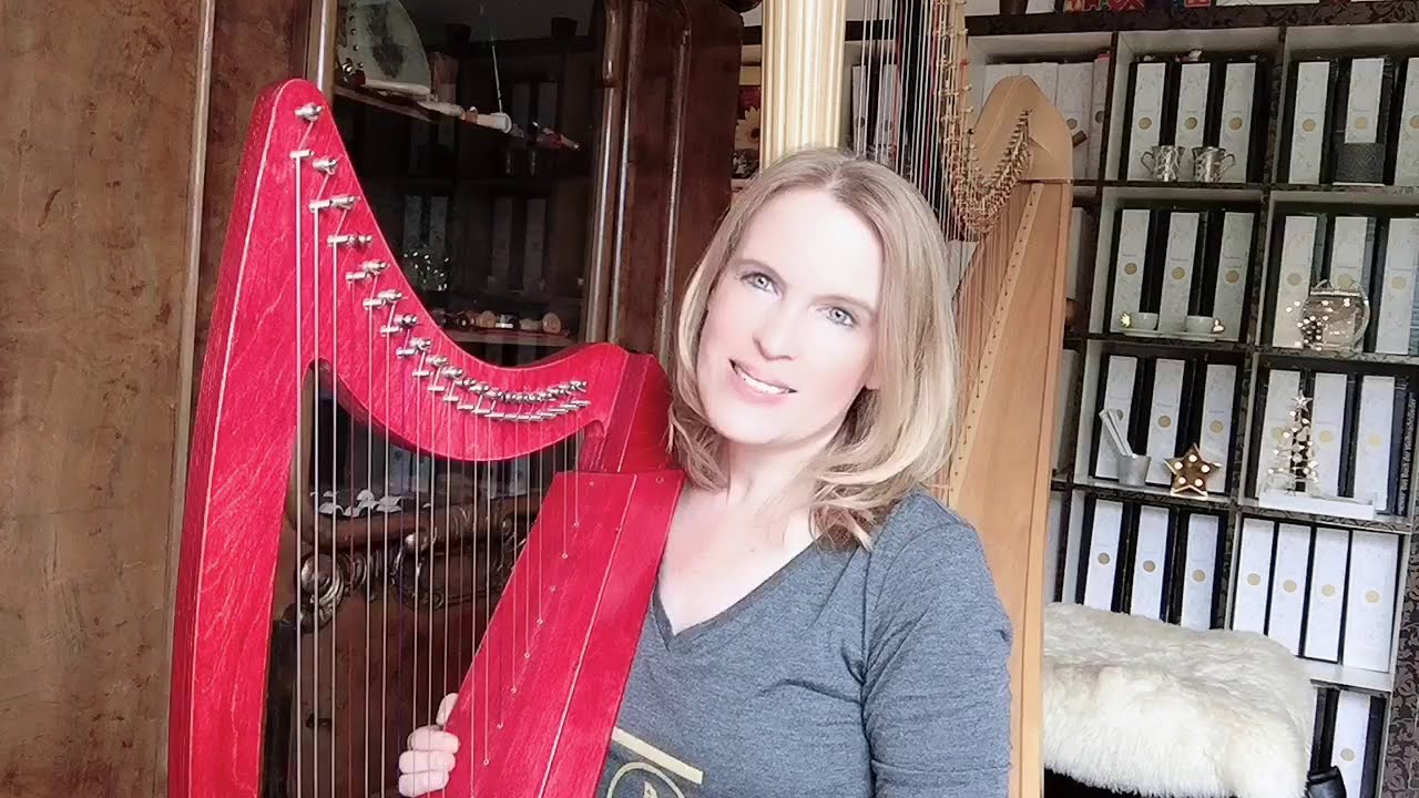 A review of small and tiny harps by Kristine Warmhold