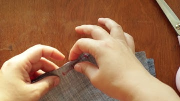 Button hole hack- no need for the button hole attachment on your machine