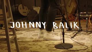 Vignette de la vidéo "Johnny Balik - Take My Hand (Live Acoustic) [Official Video]"