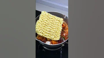 100 Ways To Eat Instant Noodles Food Noodles Ramen 