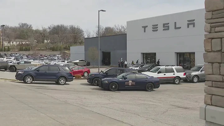 Two Cybertrucks damaged in fire at Kansas City Tesla dealership