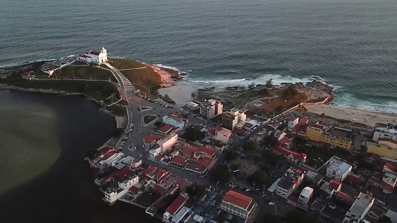 Saquarema - Praia de Itaúna RJ _ um voo de drone pela praia de itaúna.  itauna beach,