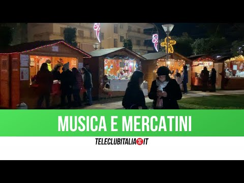 Natale a Calvizzano, ieri musica live in villa Calvisia. Attesa per Fiorellino