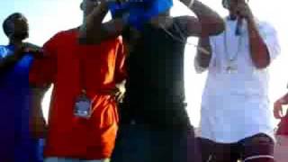 Celebrity MVR Performing Hit The Bobby! Wealth
