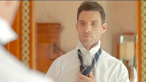 How to get a perfect tie dimple | Workday Wardrobe