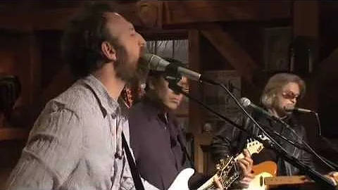 "Hang On" - Guster Feat. Daryl Hall