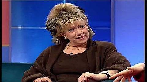 Playing Hilda Baker | Jean Fergusson | Actor | 5's...