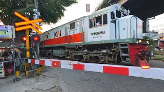 Alarm Baru Perlintasan Kereta Api Cimindi Batas Kota Cimahi - Bandung