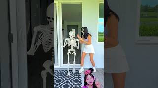 Prank Pakai Topeng Moster Jadi Tengkorak