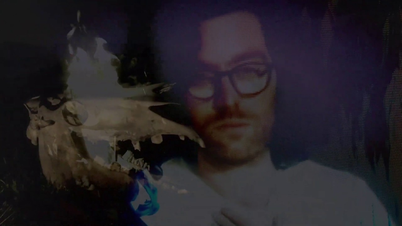 Fingerless Tambourine Addict Who Plays The Drugs [Official Video