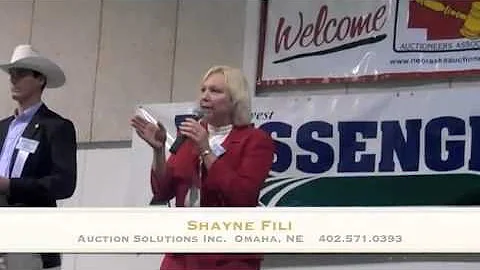 Shayne Fili sells at the 2010 Nebraska Auctioneers...
