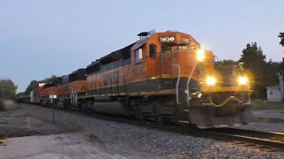 6/12/20 - SD40-2s and GP60B lead BNSF LCHI6561