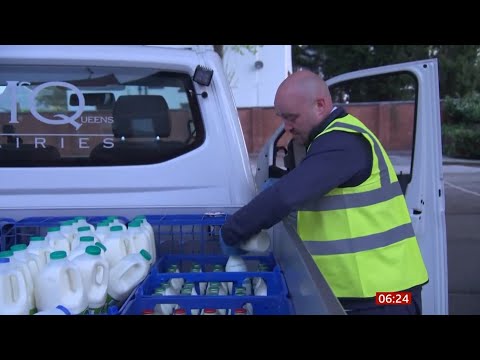 Coronavirus (Covid-19) Milkman resurgence & a lifeline (UK) - BBC News - 19th April 2020 b