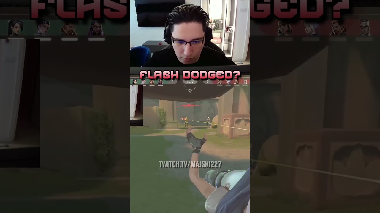 Did Majski really dodge the flash?
