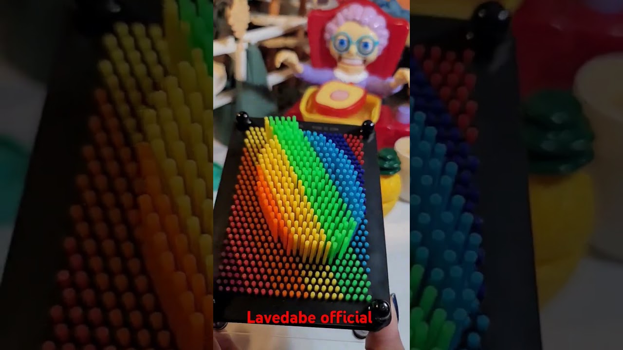 Satisfying Kiwi 3D pin Art 🎨 