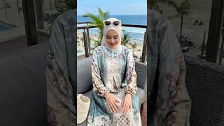 Gamis cantik bahan silk yang lembut dan flowy #gamislebaran #gamiskondangan #GamisPremium