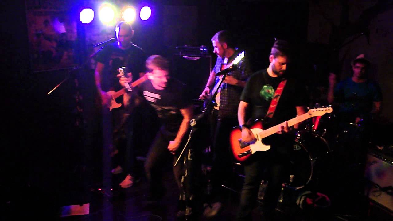 Junk Lady@Ambigu Axerquia(Córdoba)-Blitzkrieg Bop Cover