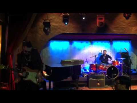 Solo Igor Prado Blues BOLSHOI PUB 2015