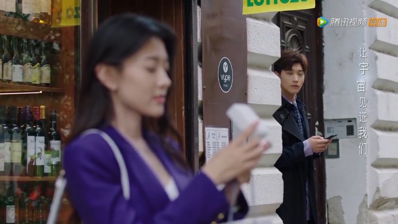 Увидев, что Цзясину понравился подарок, Сии очень обрадовался в темноте.