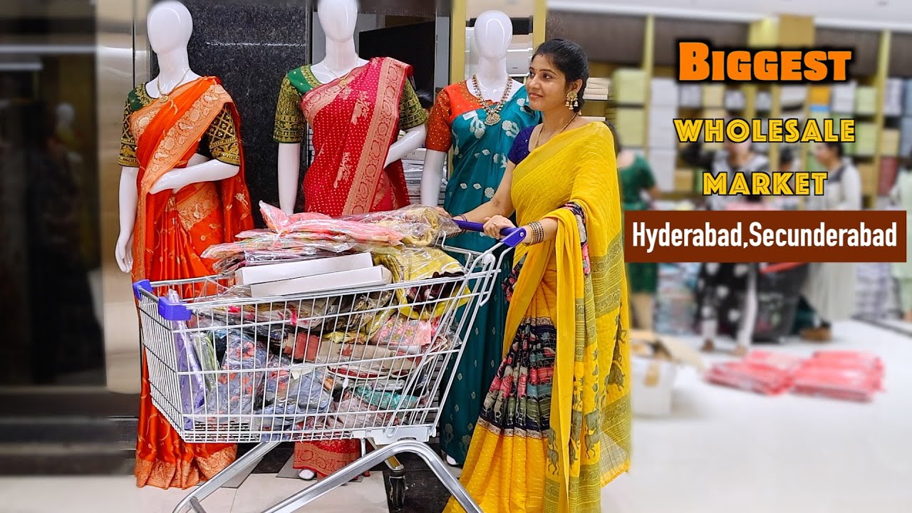 ఇక్కడచీరలని సరుకులు కొన్నంత చౌకగాకొనేయొచ్చు👉అవసరానికైనా అమ్ముకోడానికైనా🤩Sarees With Wholesale Prices