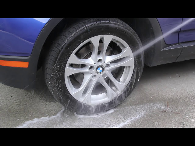 Hit the Road in Style: BMW Rims That Turn Heads - Cleaning and Polishing Your BMW Rims