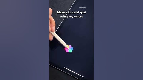 Fun trick with Smudge Tool in Procreate 🌈