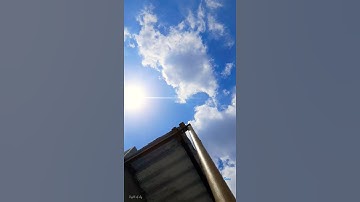 Blue sky hyperlapse