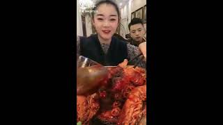 Seafood Mukbang   ASMR Eating Deniz ahtapot yengeç ve istiridye gibi deniz ürünleri ile doludur