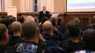 Bury drug raids - Moving footage.wmv