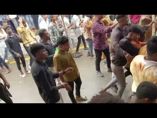 youth Boys fighting at Balkampet Yellamma Temple |#BalkampetYellamma #Bonalu #dreamboysivaofficial class=