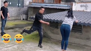 Chinese funny video 😆 man & woman challenge do not laugh impossible 😂😂